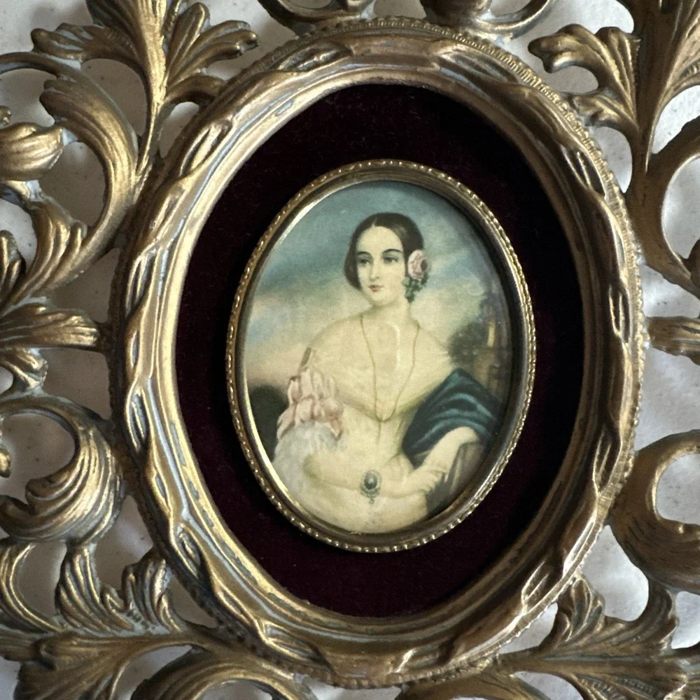 Cameo Creation Isabella Montgomery by George Romney Convex Glass Ornate Frame